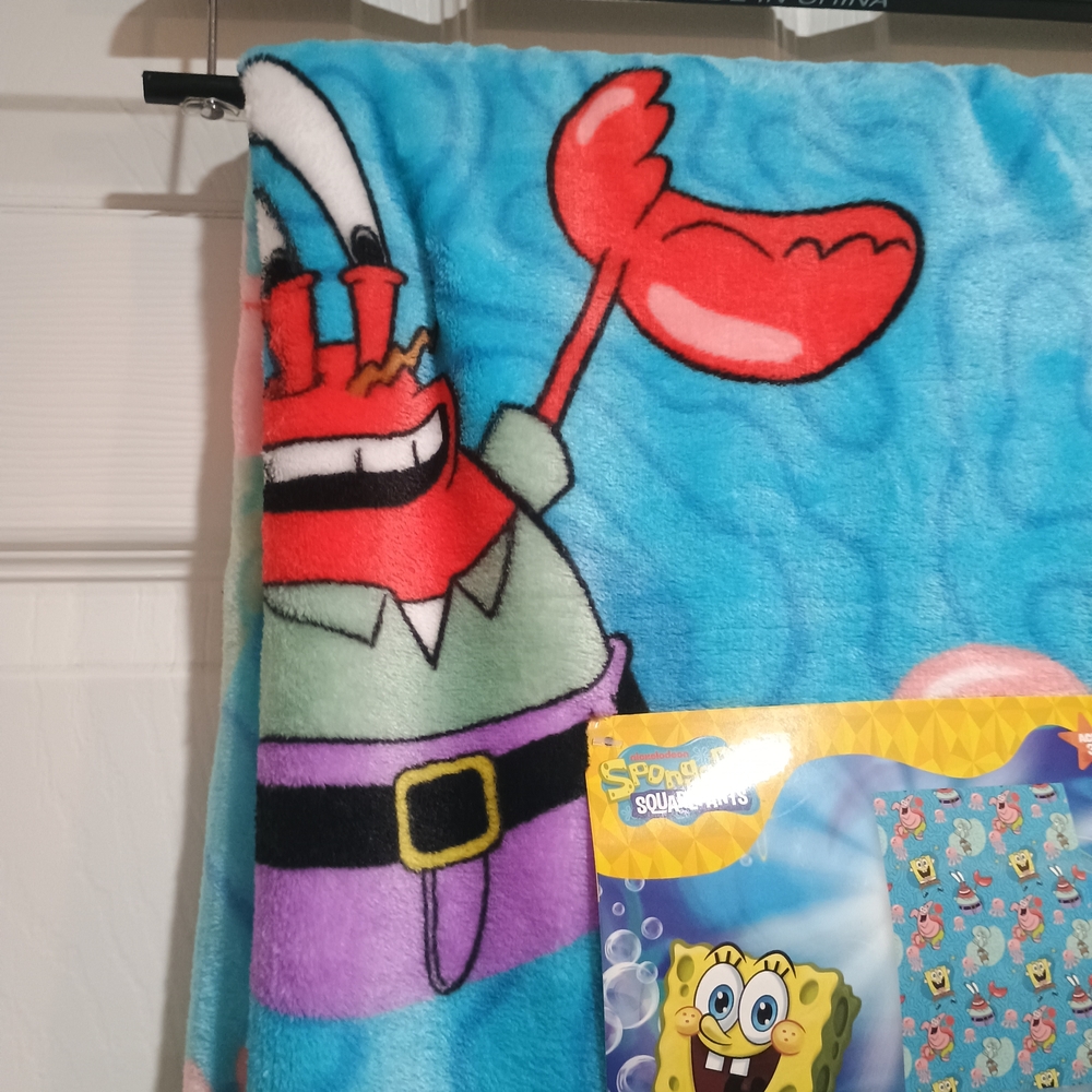 New SpongeBob Mr Krabs Squidward Plush Throw Blanket Size 50x70 - Picture 5 of 6